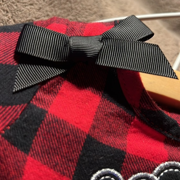 Red/Back Flannel Checker Dress w/🖤’s & Black Leggings for your little valentine - Picture 16 of 16